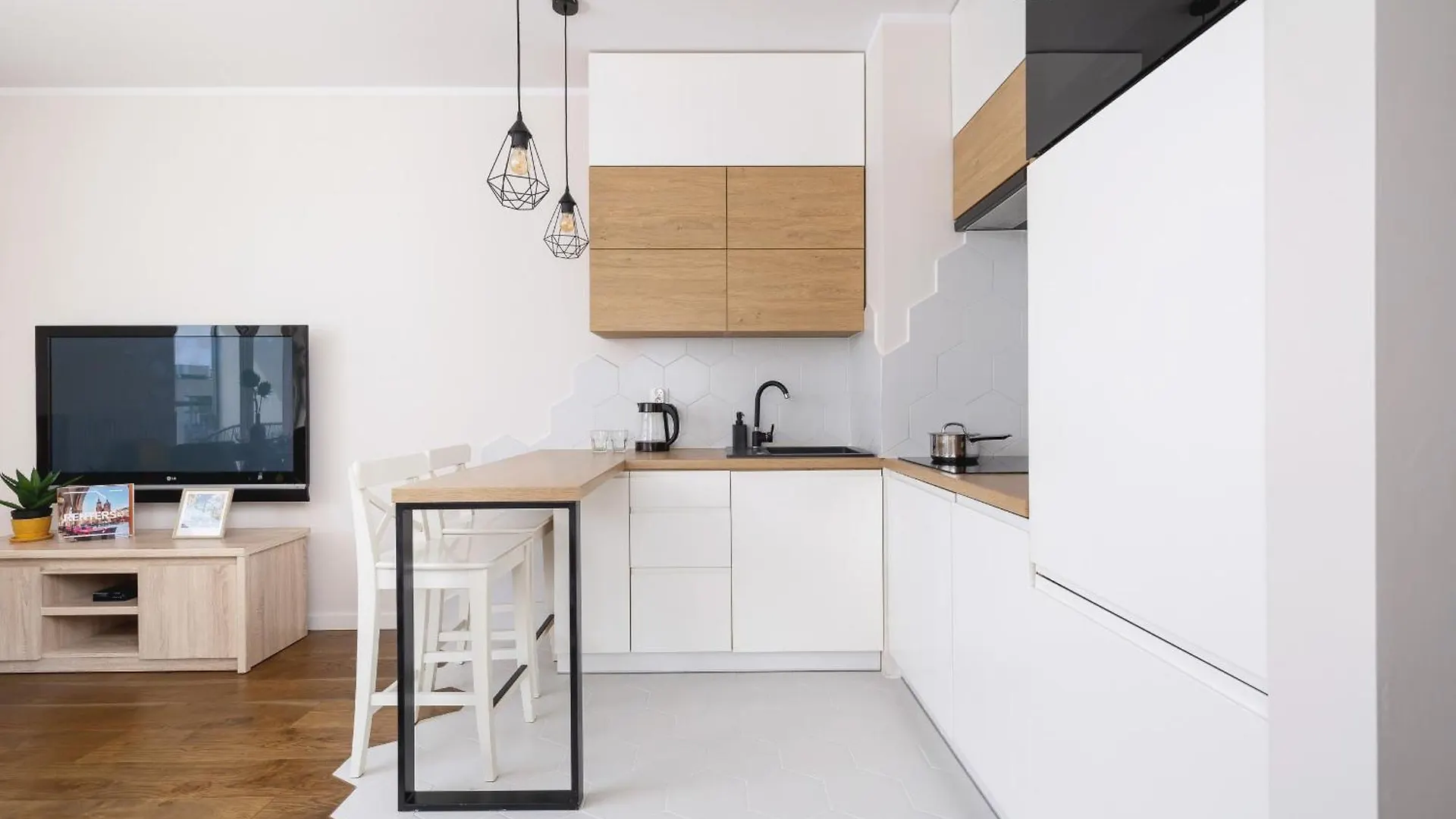 Przytulny Apartament Na Wroclawskiej Z Parkingiem W Krakowie By Noclegi Renters Apartment
