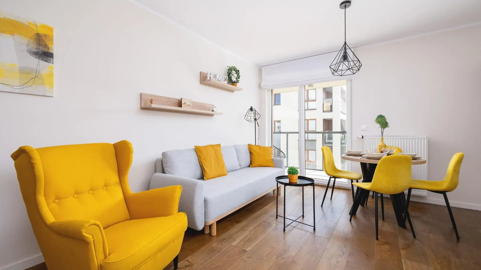 Przytulny Apartament Na Wroclawskiej Z Parkingiem W Krakowie By Noclegi Renters