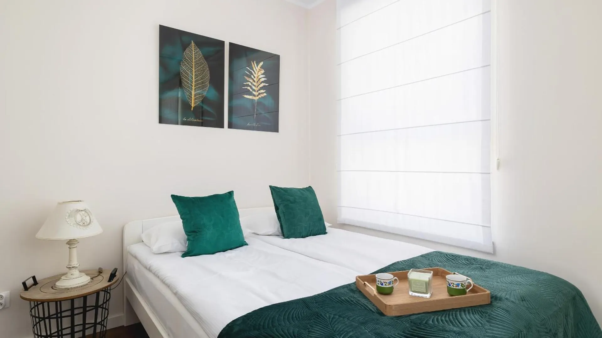 Przytulny Apartament Na Wroclawskiej Z Parkingiem W Krakowie By Noclegi Renters 0*, Krakov