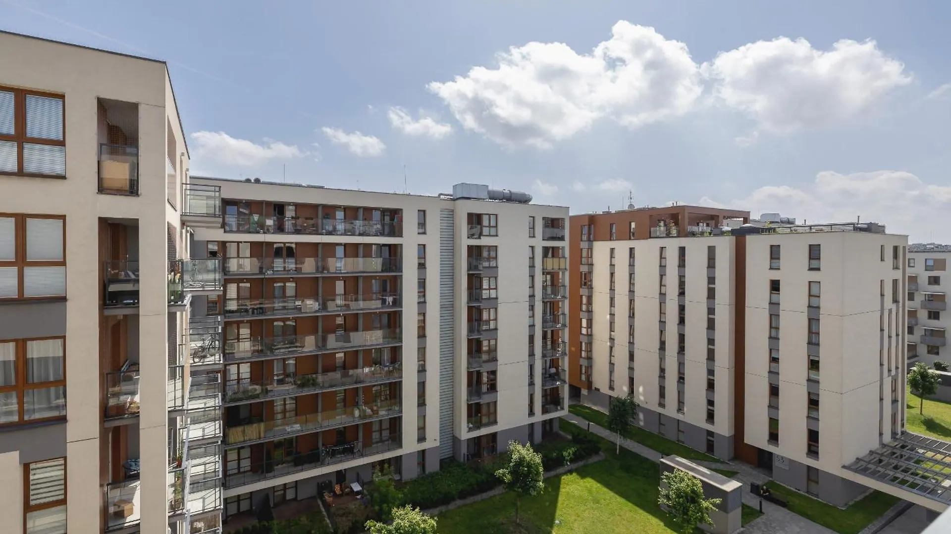 Przytulny Apartament Na Wroclawskiej Z Parkingiem W Krakowie By Noclegi Renters Apartmán Krakov
